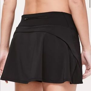 Play Off The Pleats Mid Rise Skirt - Lululemon